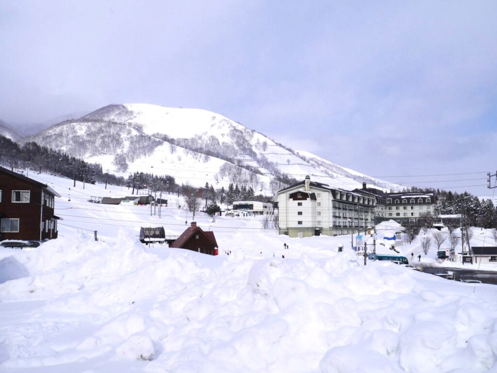 hakuba-norikura-onsen-ski