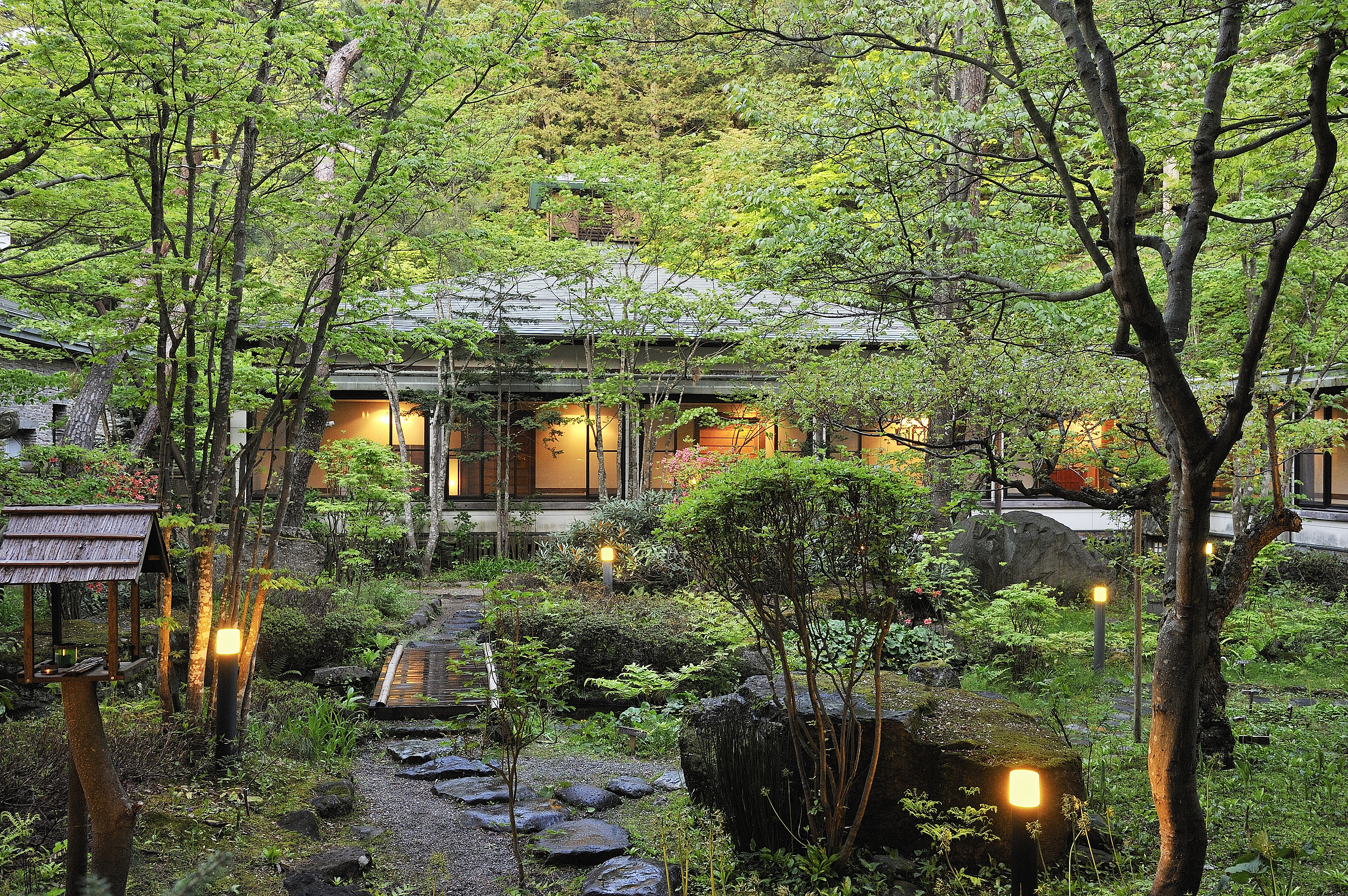 Senjukaku is a Favoured Hotel of the Japanese Royal Family
