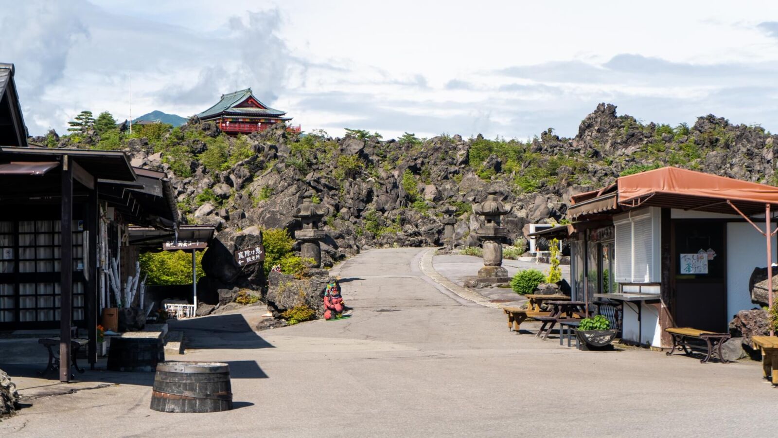 onioshidahi-volcanic-park-gunma