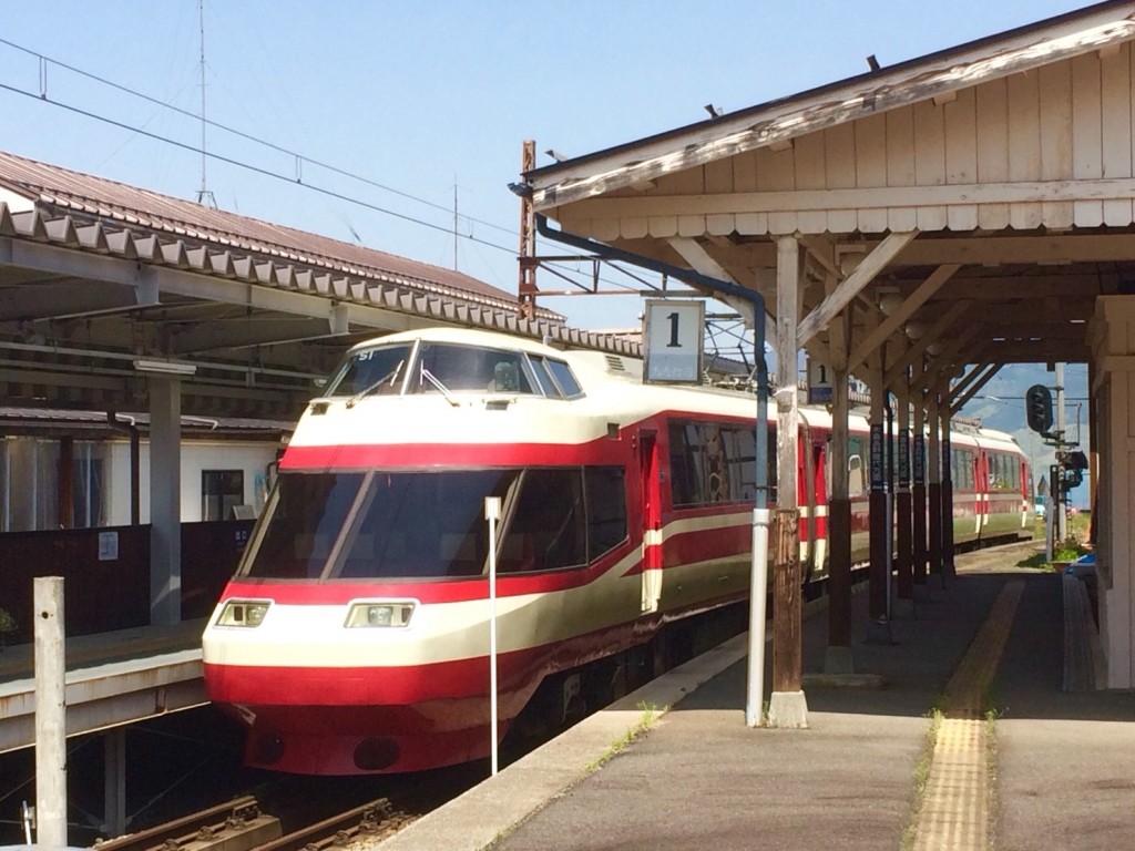nagaden-train-yudanaka