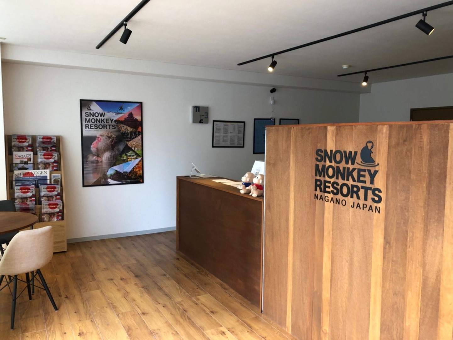 Snow Monkey Resorts Tour Desk