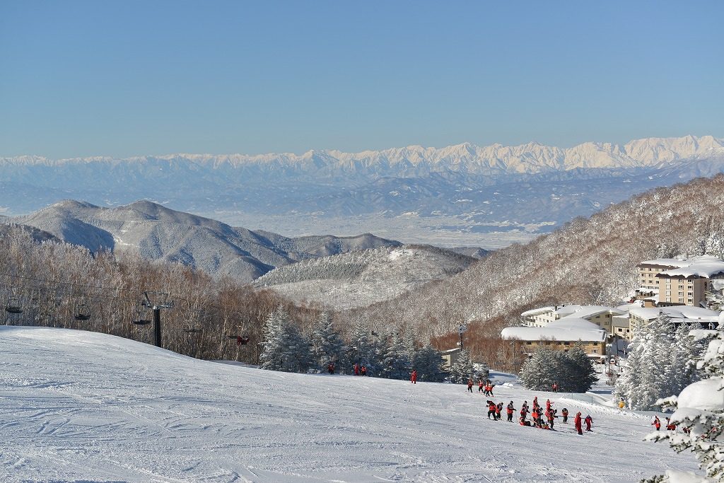 central-area-shiga-kogen-ski-snow