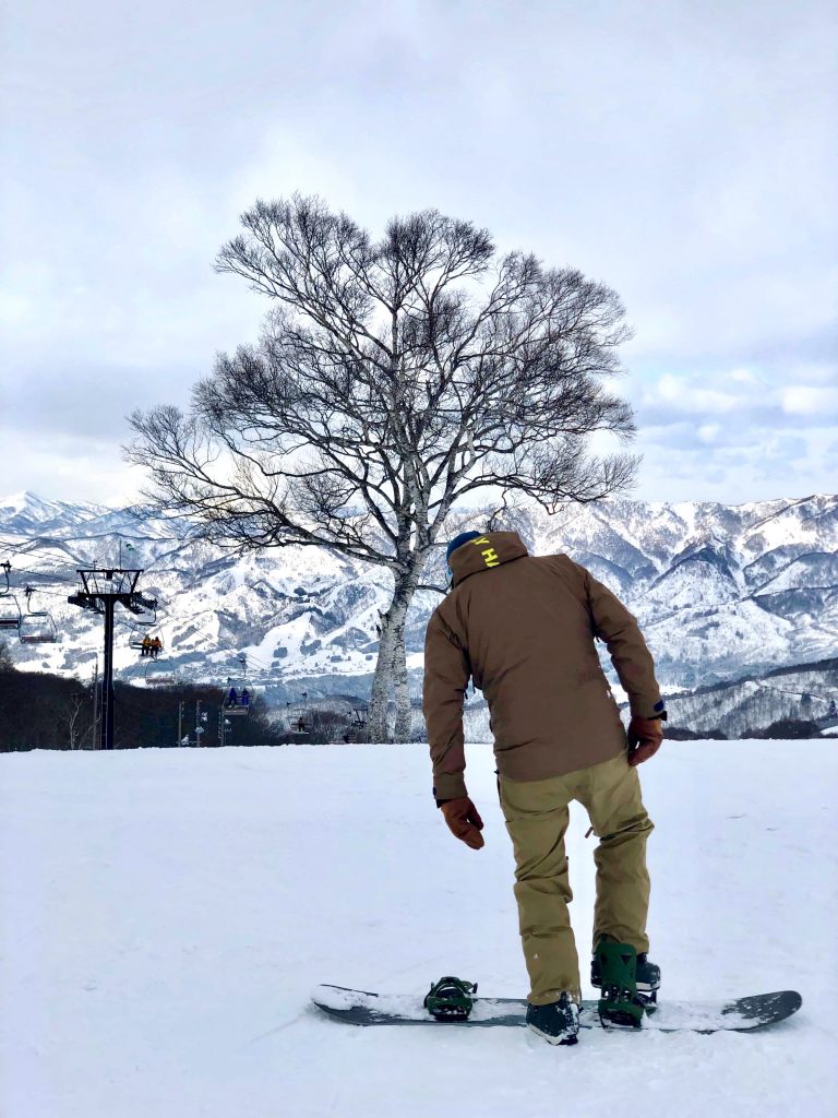 nozawa-onsen-snowboard