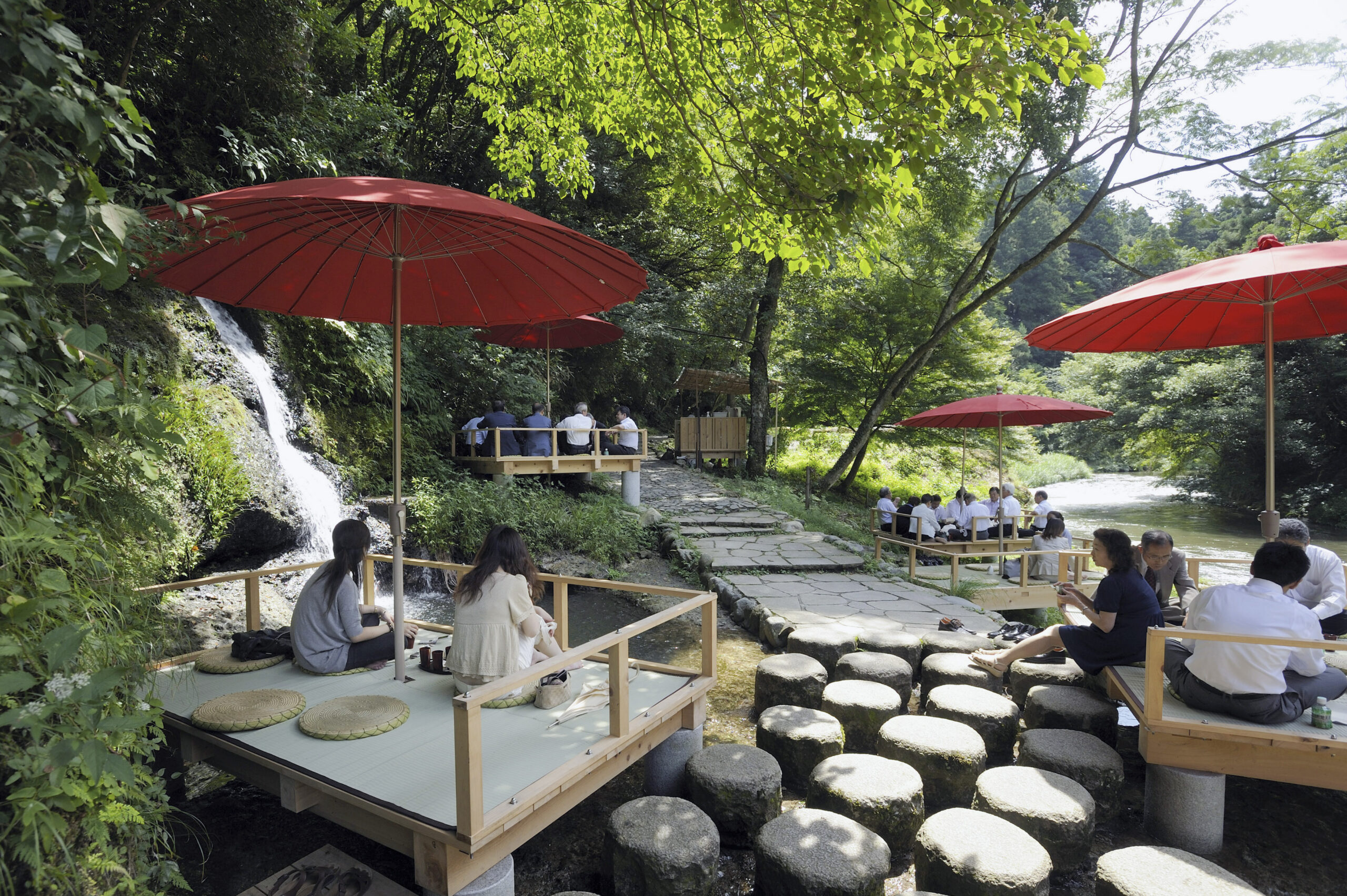 Kaga Onsen Area - SNOW MONKEY RESORTS