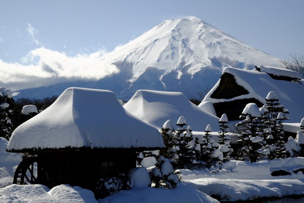 Oshino-Hakkai-Mount-fuji