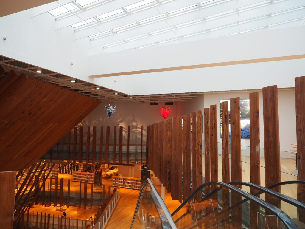 Toyama-Glass-Art-Museum