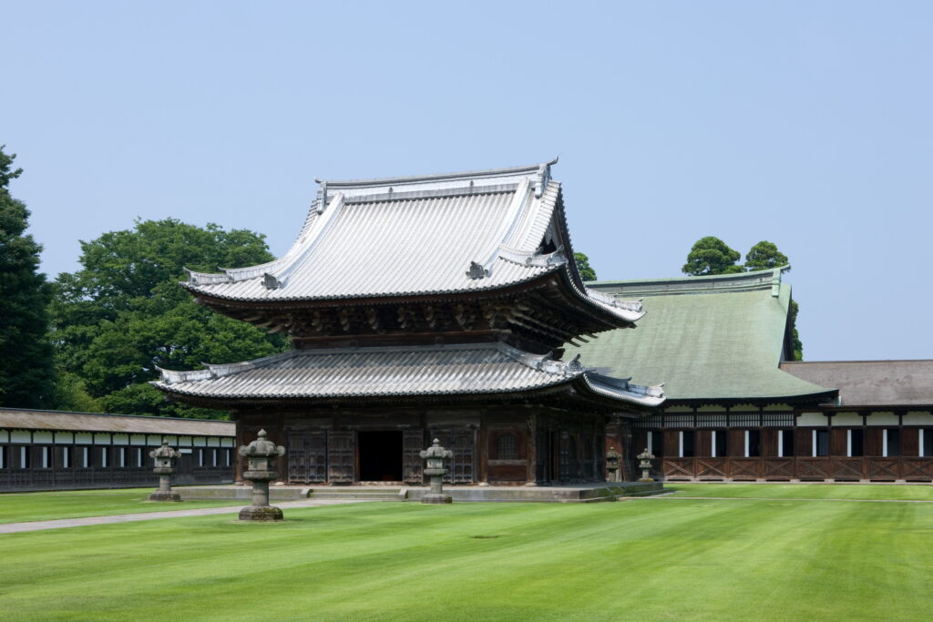 zuiryuji-temple-takaoka