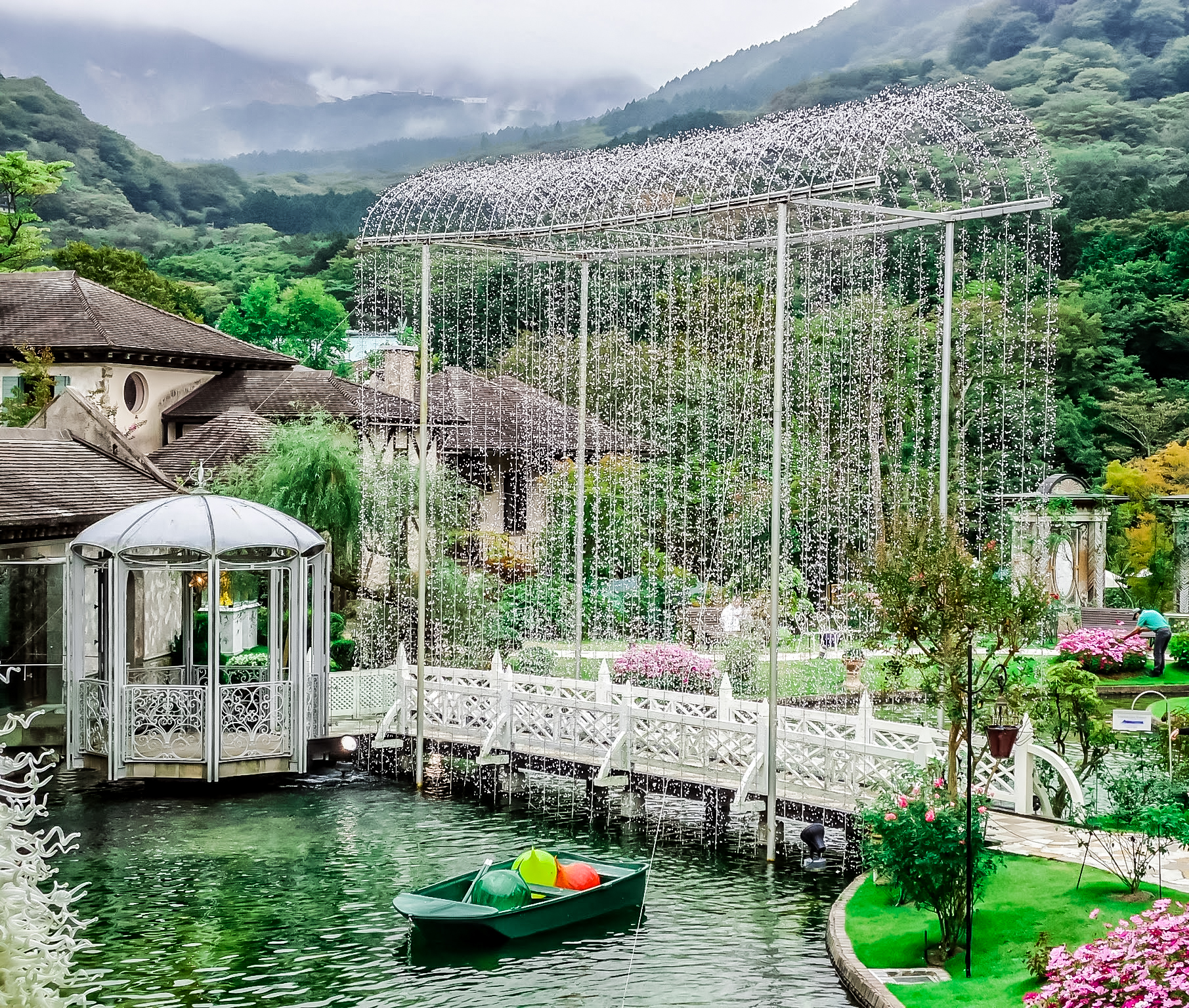 hakone-venetian-glass-museum