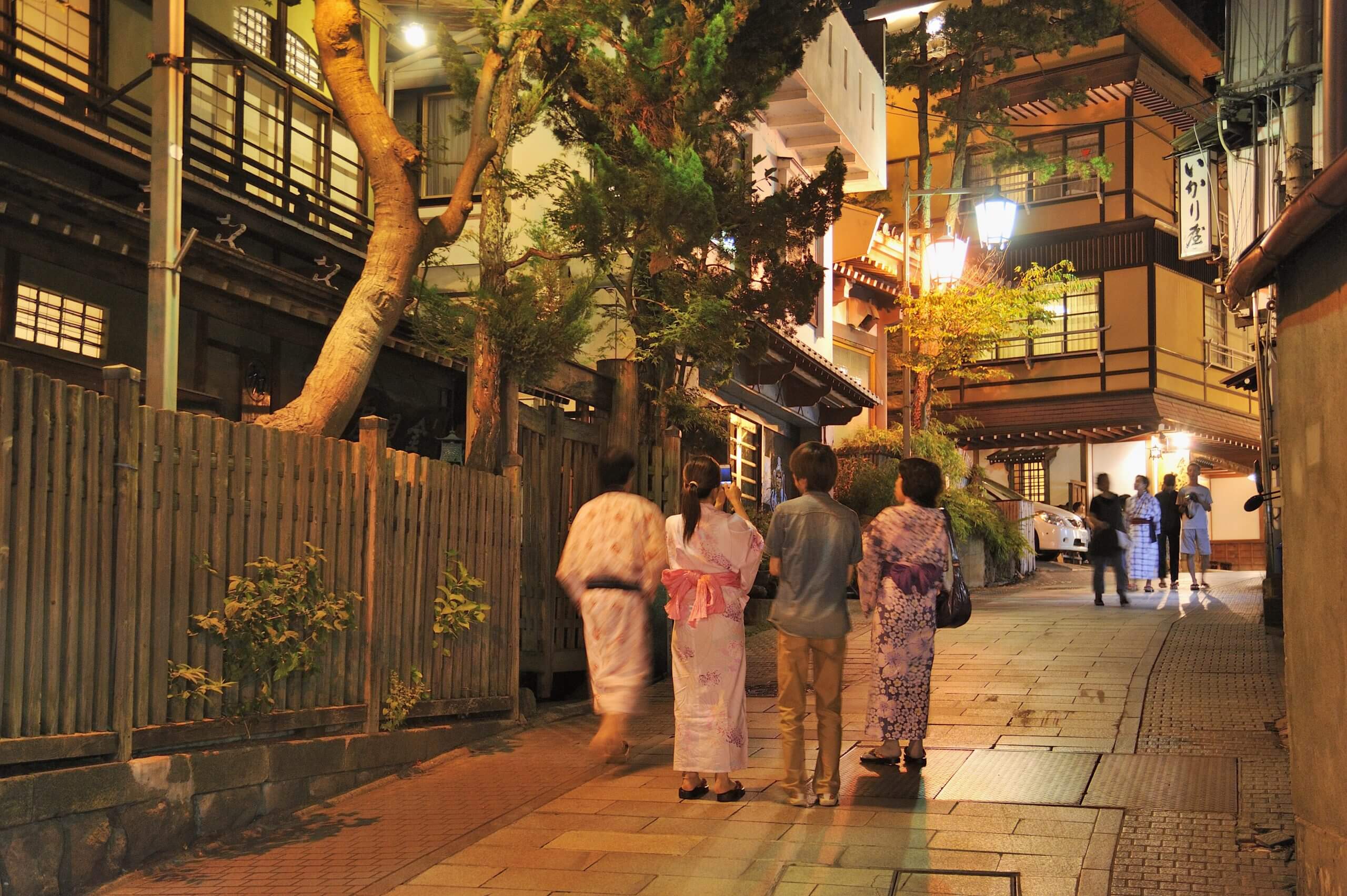 湯田中和涉溫泉