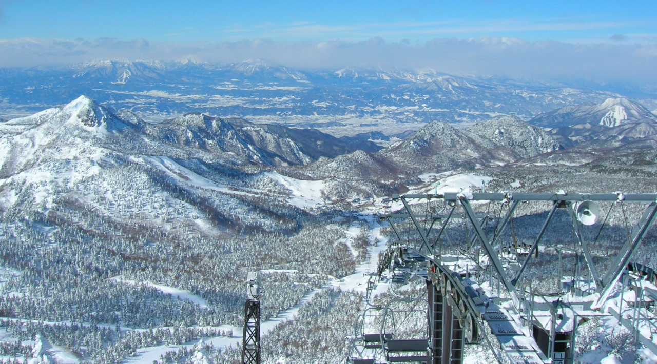 Shiga Kogen Ski Resort SNOW MONKEY RESORTS