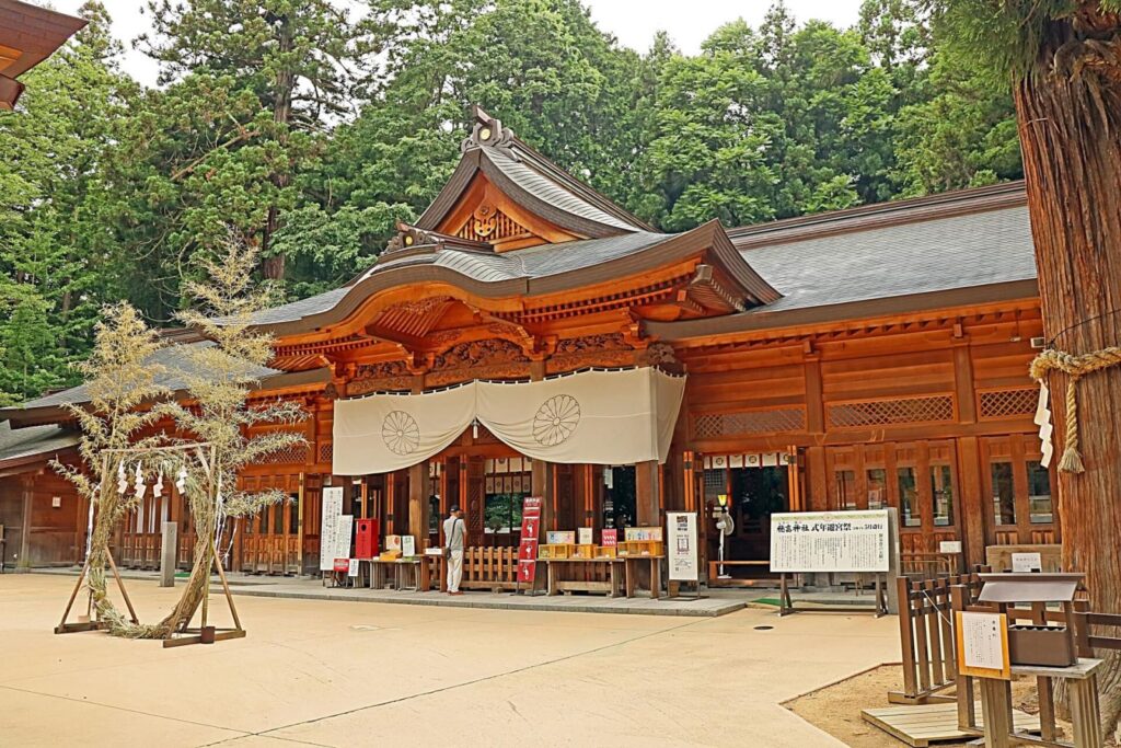 hotaka-shrine-azumino