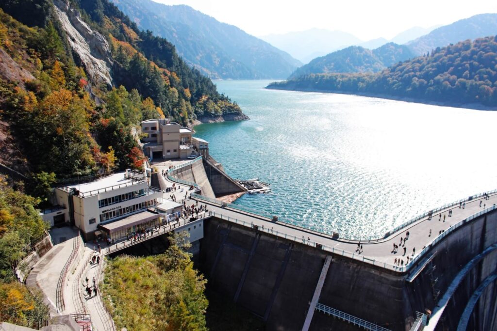 kurobe-dam
