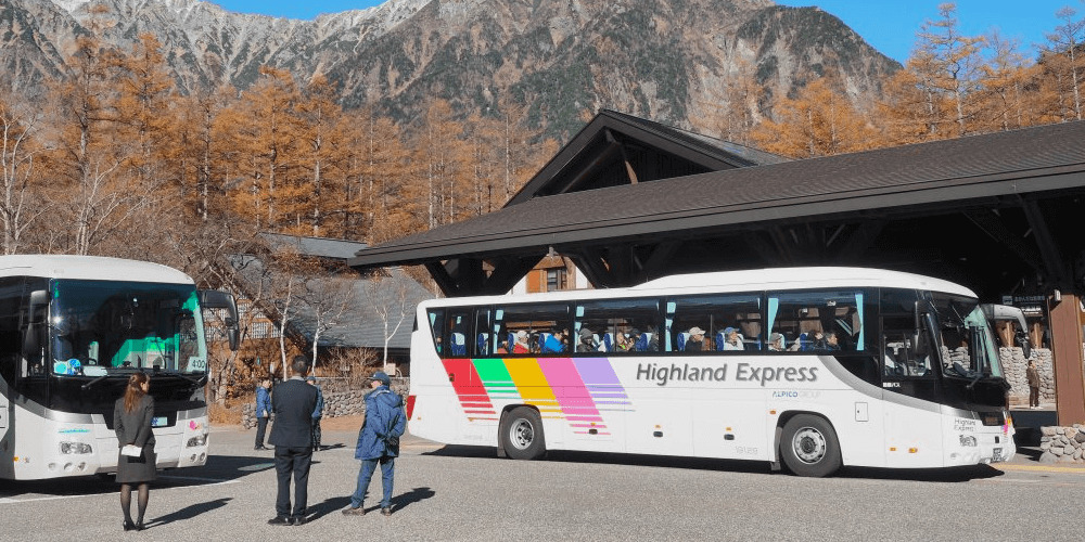 kamikochi-bus-terminal-banner-edit