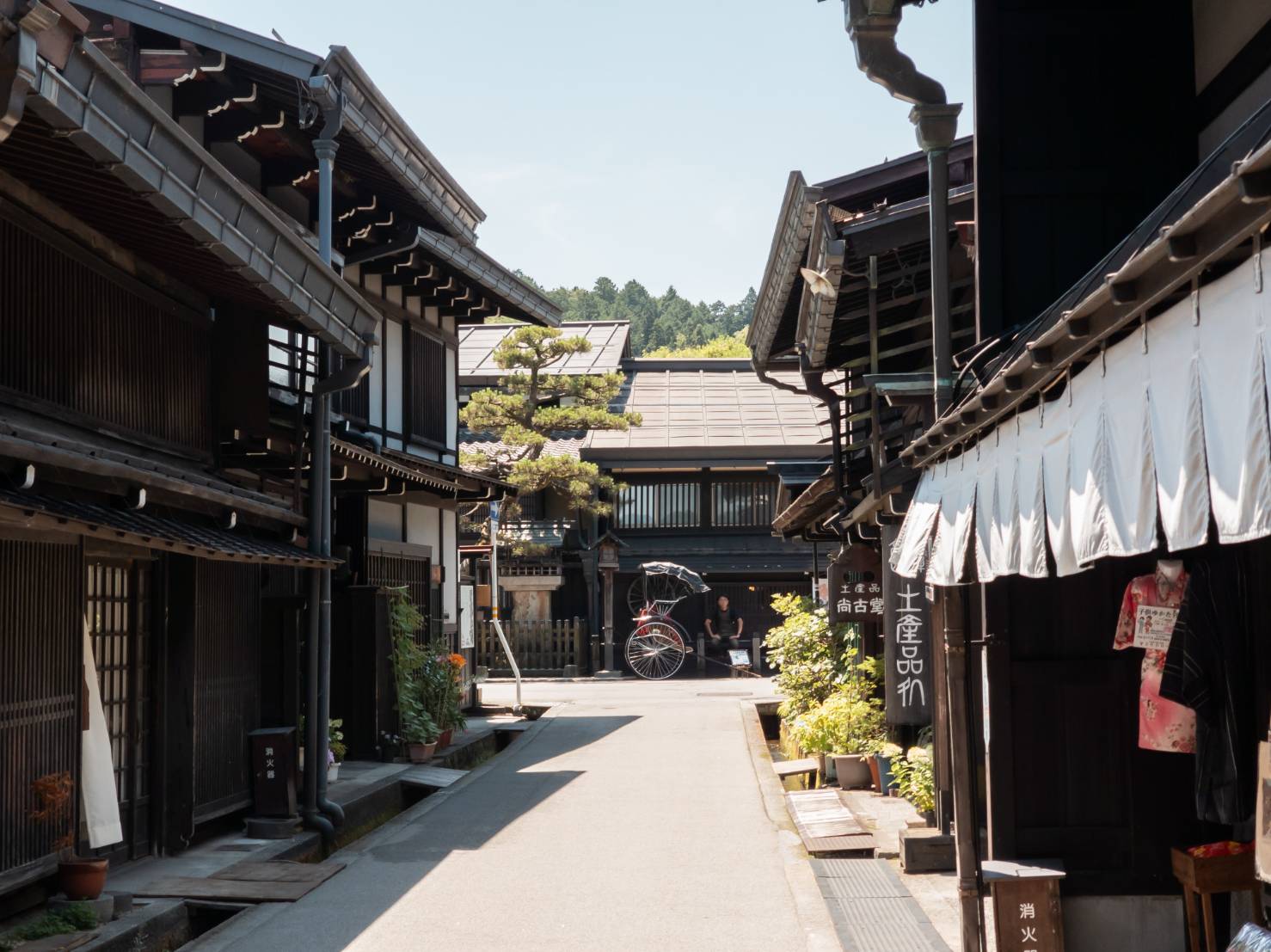 takayama-historic-sannomachi