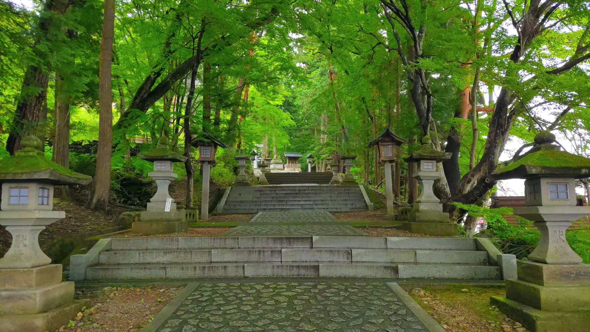 takayama-Hie shrine