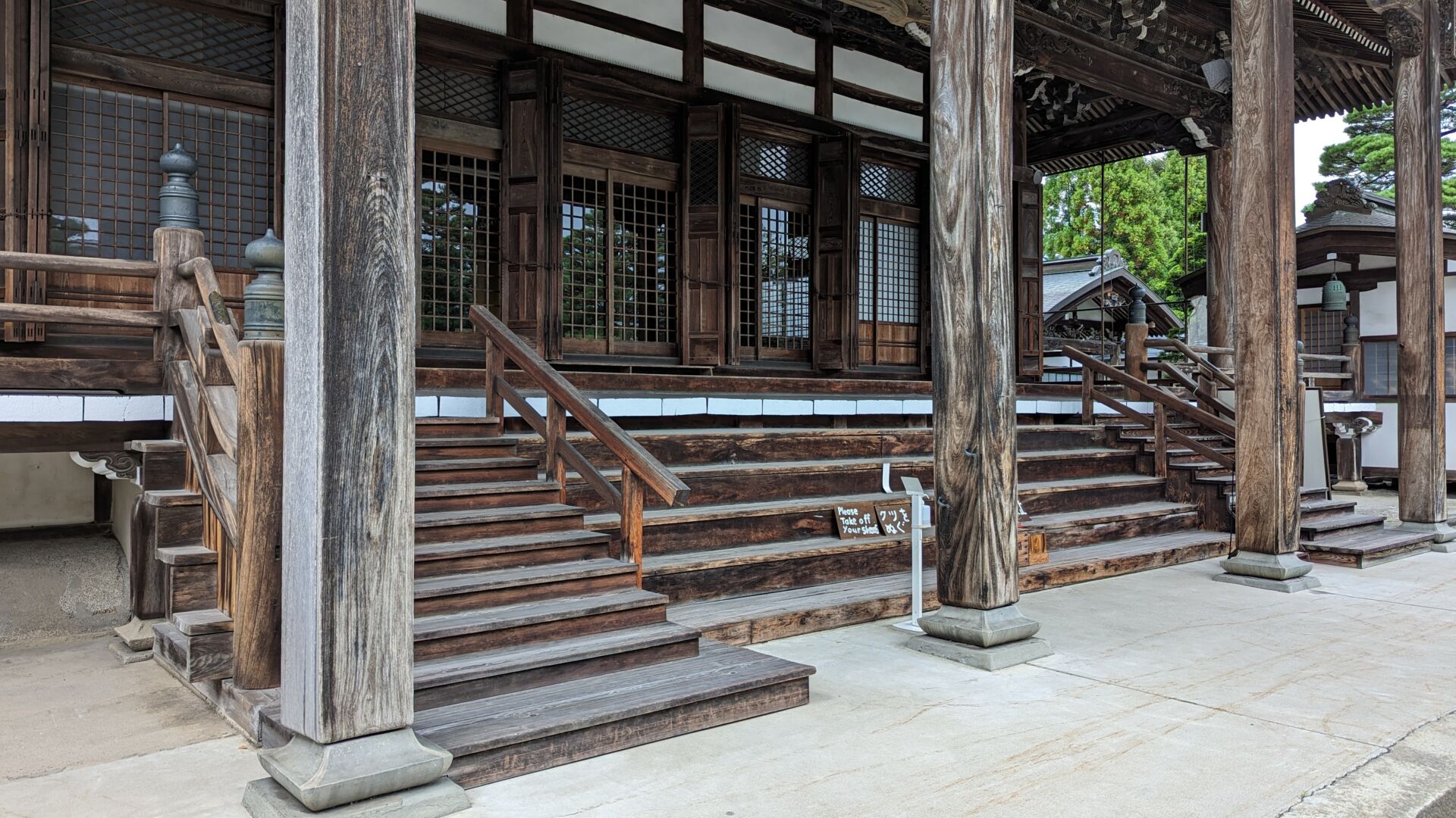 Hida-Furukawa-Temples
