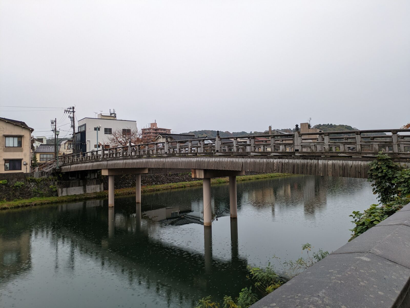 kanazawa-kazuemachi-bridge