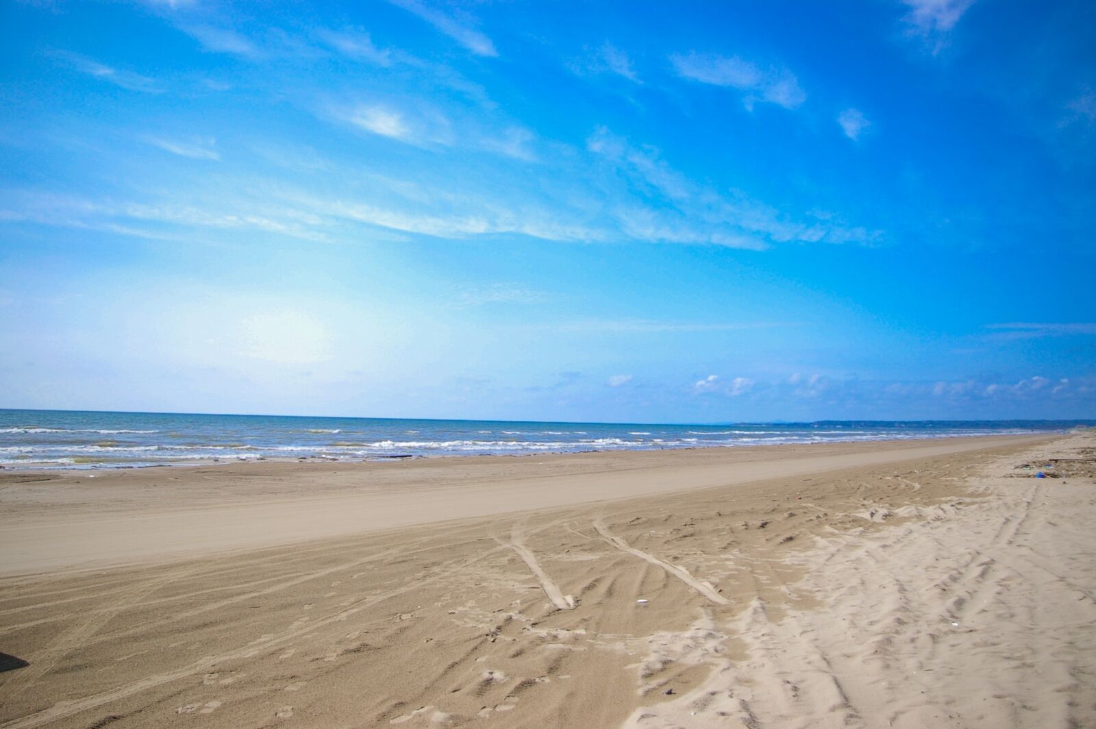 hakui-chirihama-beach