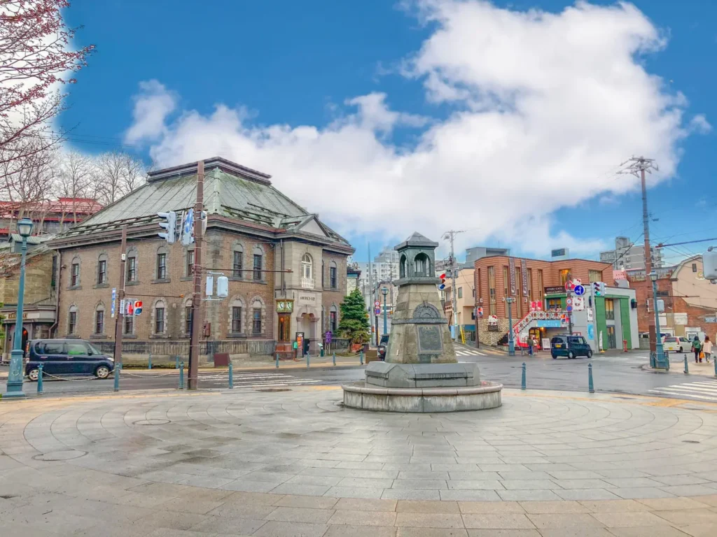 Otaru-Sakaimachi-Marchen-Crossroads