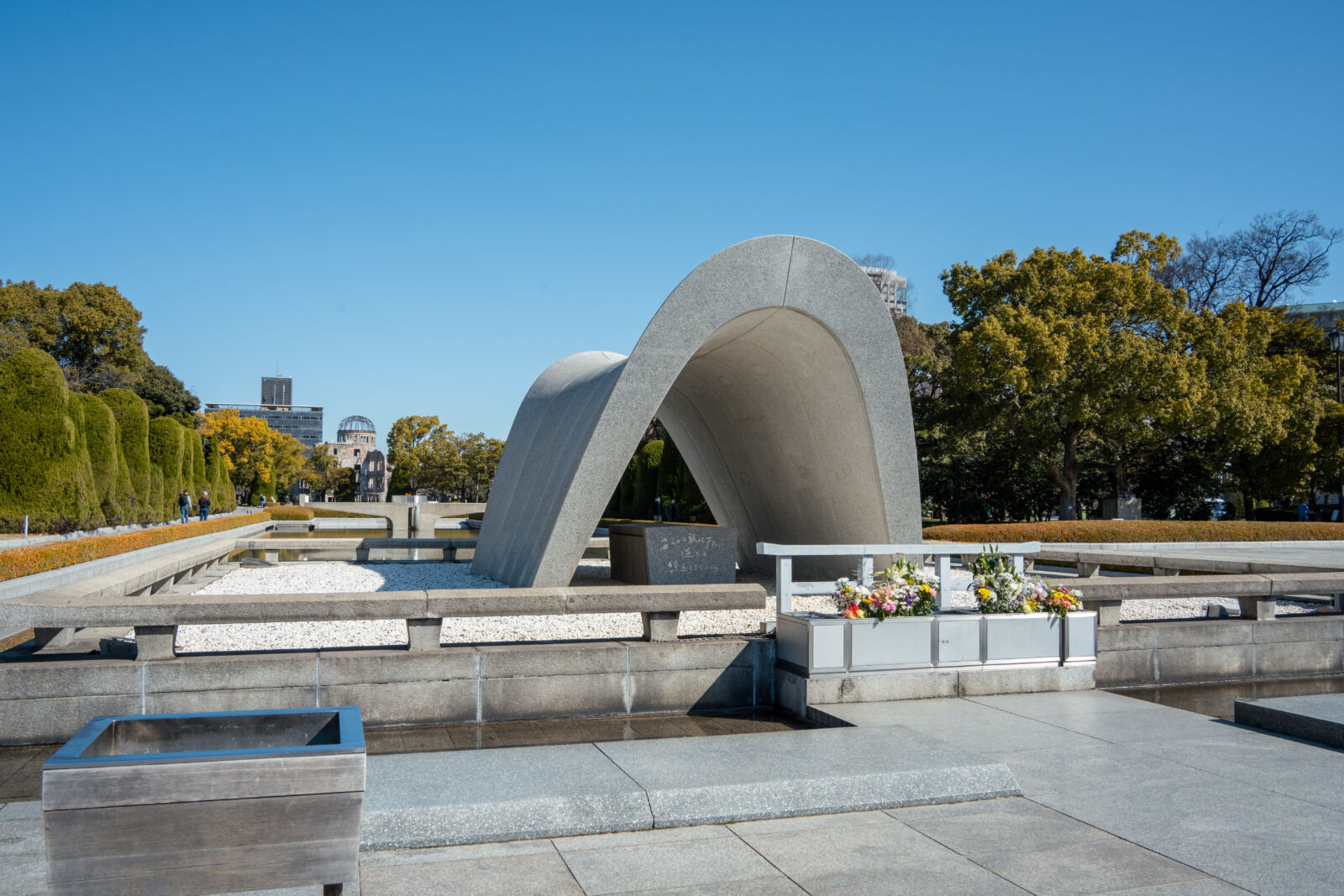 hiroshima-peace-memorial-park-snow-monkey-resorts