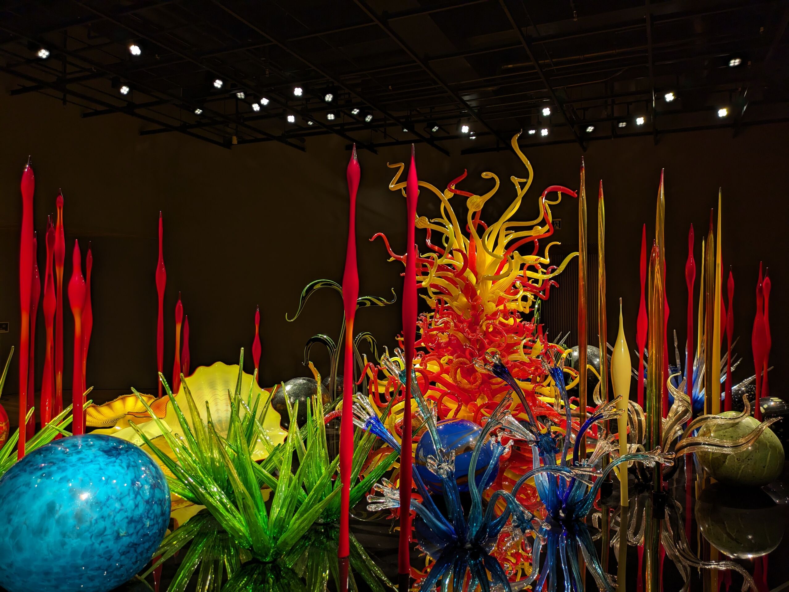 Toyama Glass Art Museum - Snow Monkey Resorts