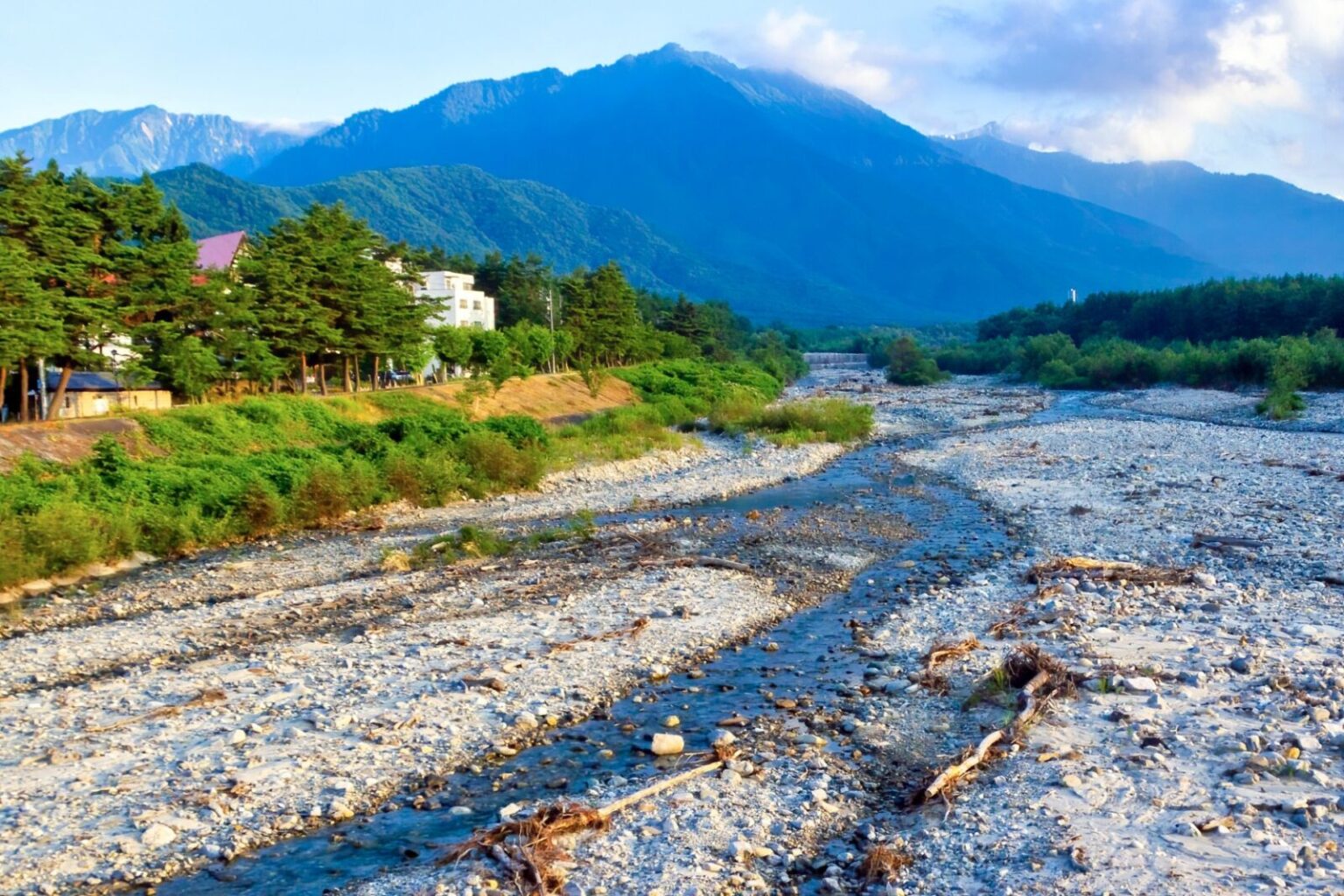 omachi-onsenkyo-area-snow-monkey-resorts