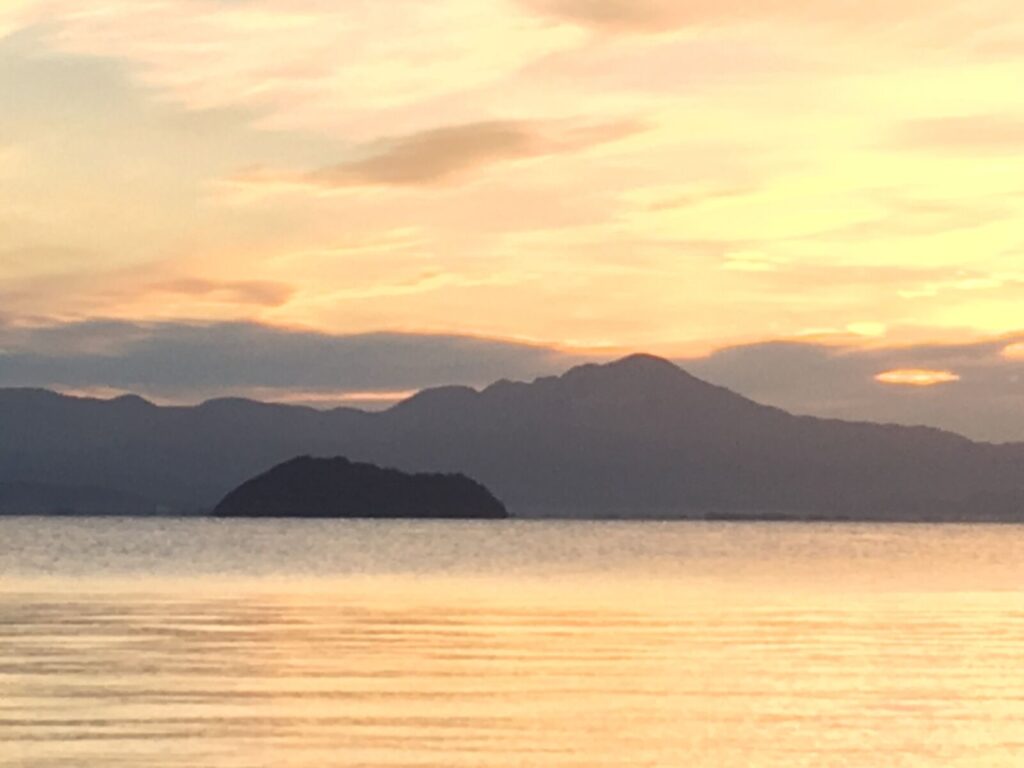 Shiga-Lake-Biwa-biwako-sunrise-ACPhotos