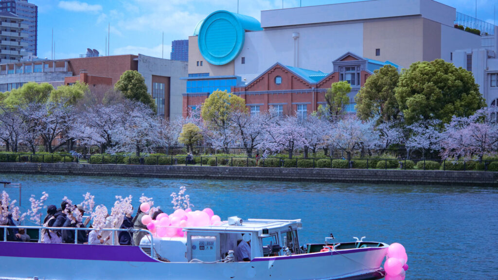 The-Osaka-Mint-Bureau-sakura-cherry-blossom