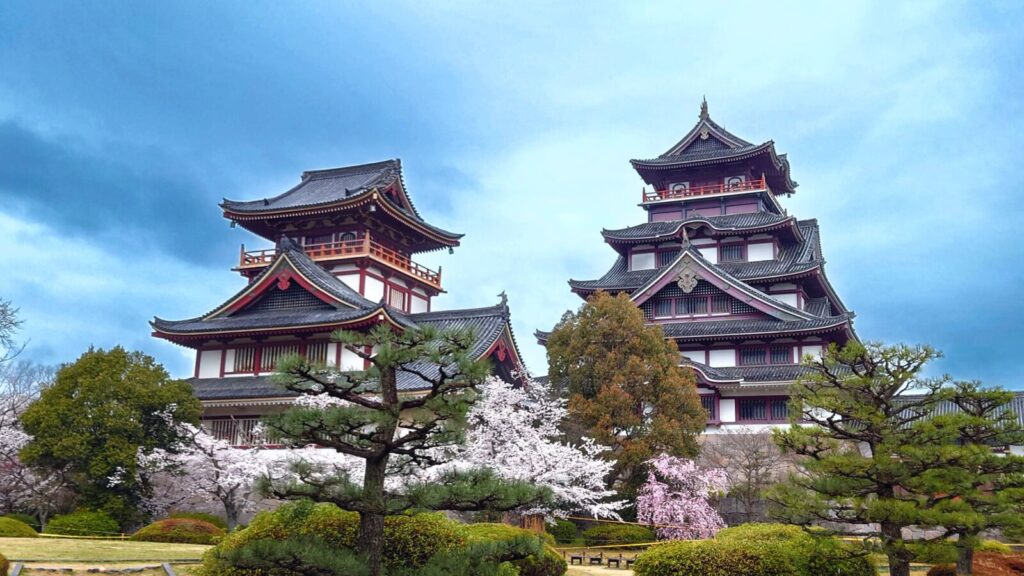 Fushimi-momoyama-castle-kyoto-spring-cherry-blossoms