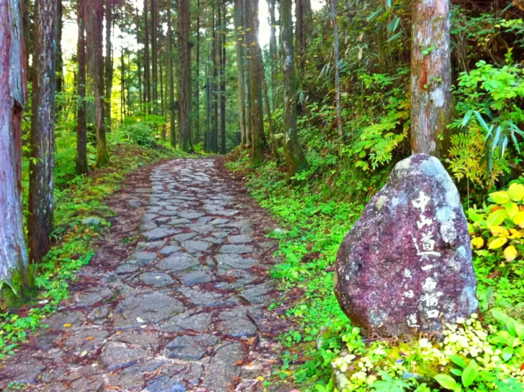 Picturesque walking path on the Nakasendo trail between Tsumago and Magome.