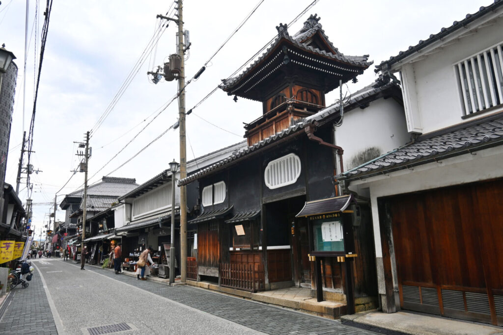nagahama-shiga-Kurokabe-Square