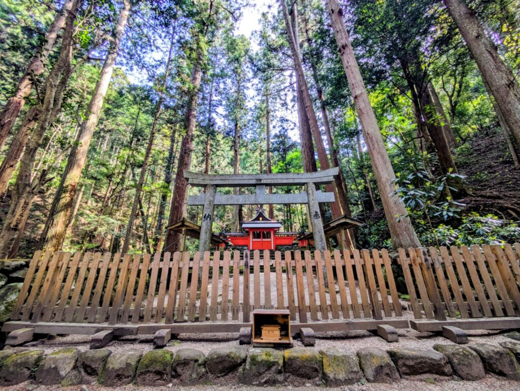 muro-ryuketsu-shrine