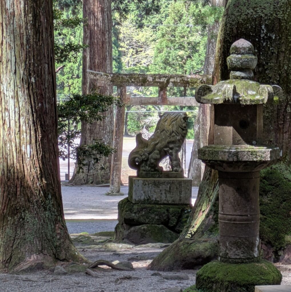 muro-ryuketsu-shrine