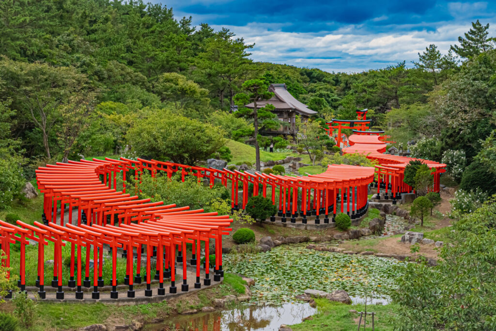 takayama-inari-shrine-aomori