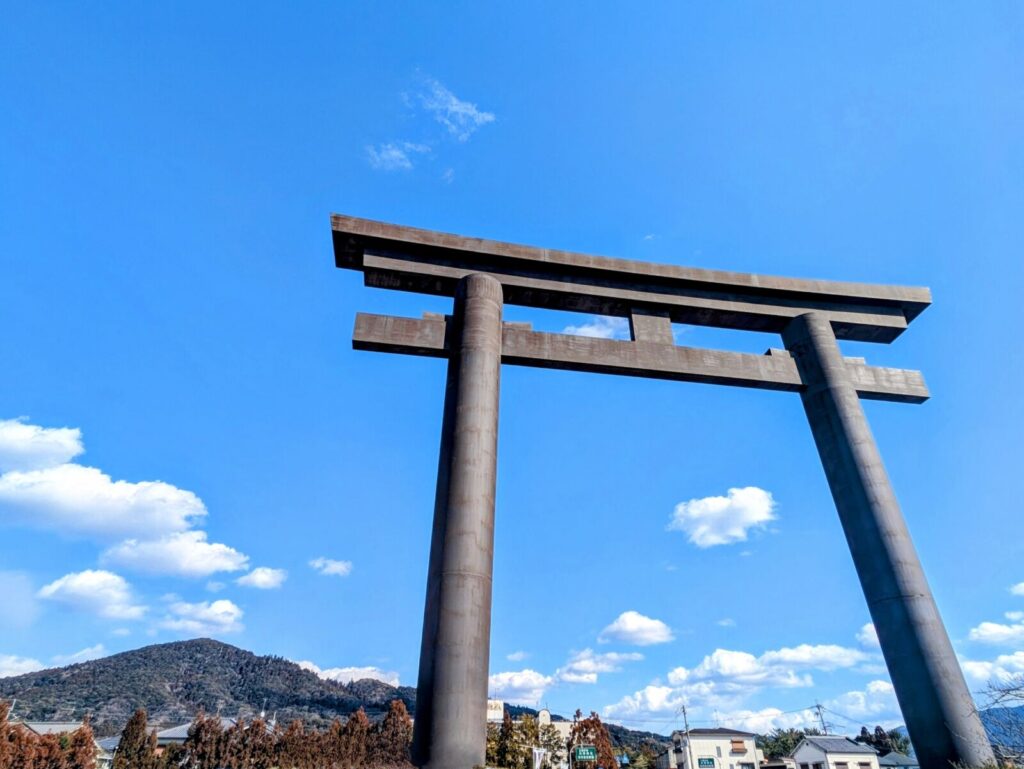 omiwa-shrine-yamanobe-no-michi